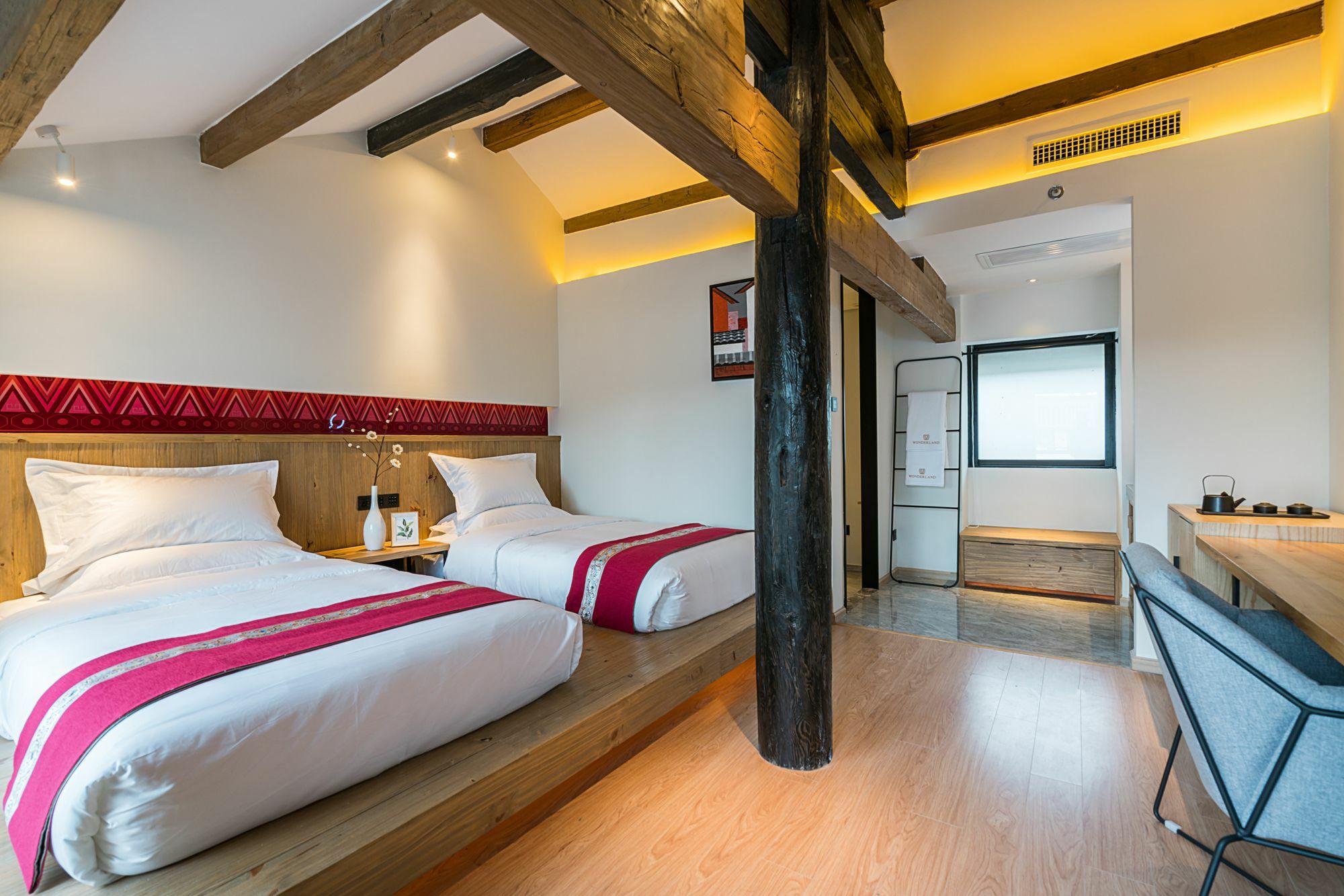 Hotel Wonderland Pajsa Kültér fotó